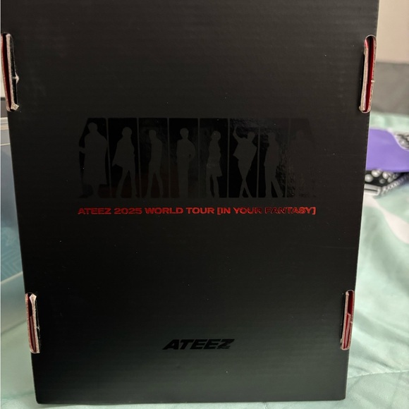 ATEEZ 2025 world tour (in your fantasy) giveaway. - Picture 2 of 8